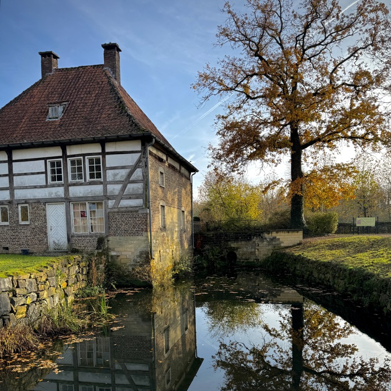 Buitenaanzicht vakwerkhuis gasterie terborgh