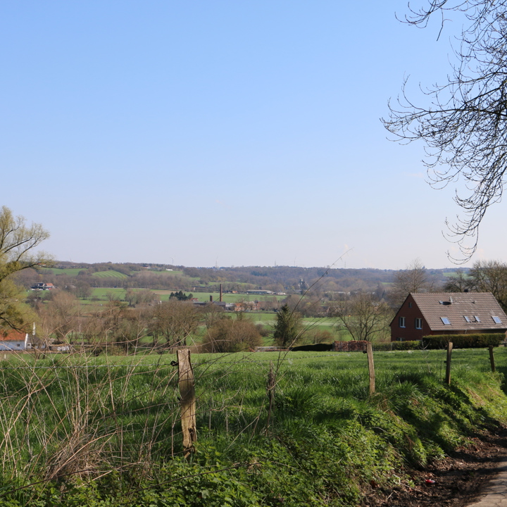 Vrakelbergroute Uitzicht Heuvels En Huis