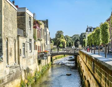 Historische binnenstad met Geul in Valkenburg