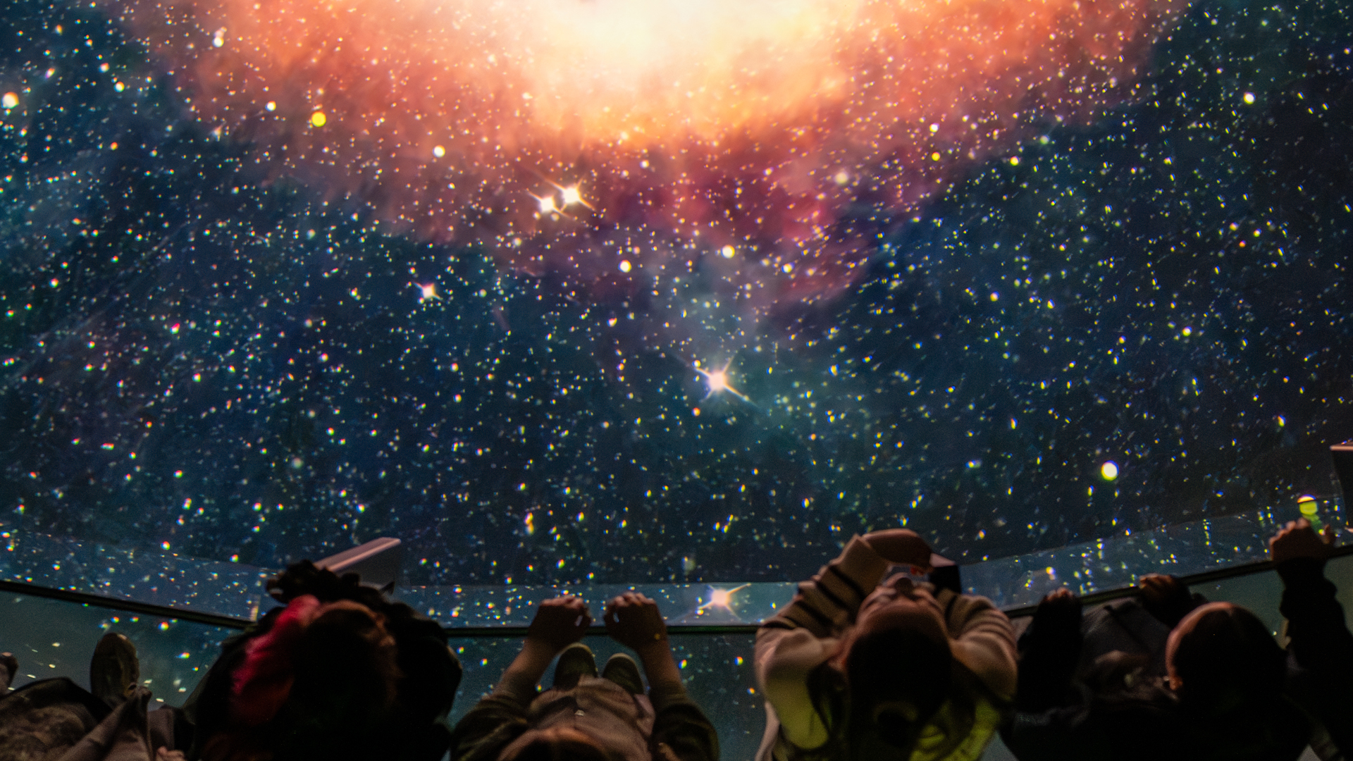 Einstein Telescope Gravity Tour