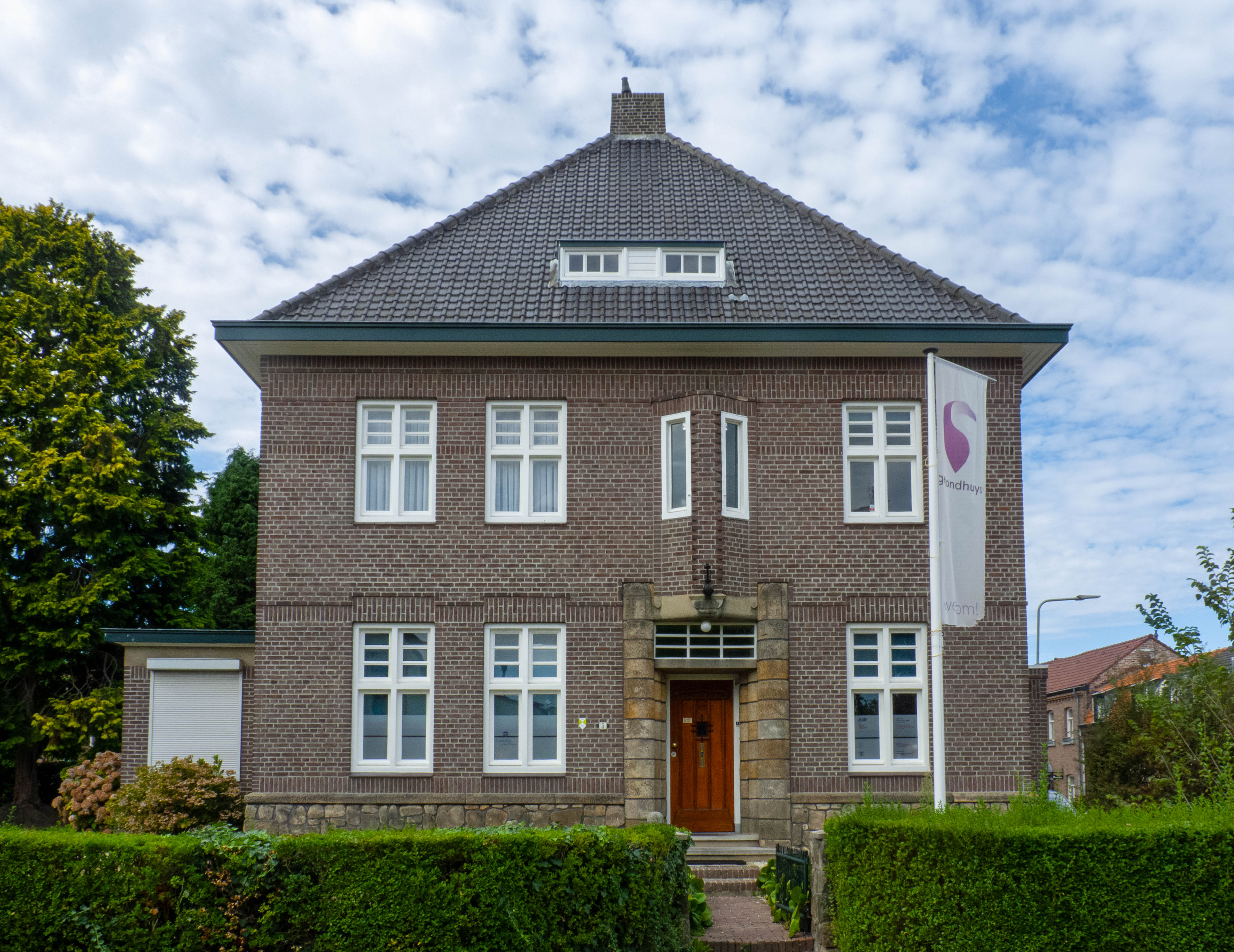 Voormalige pastorie Leursstraat Geleen